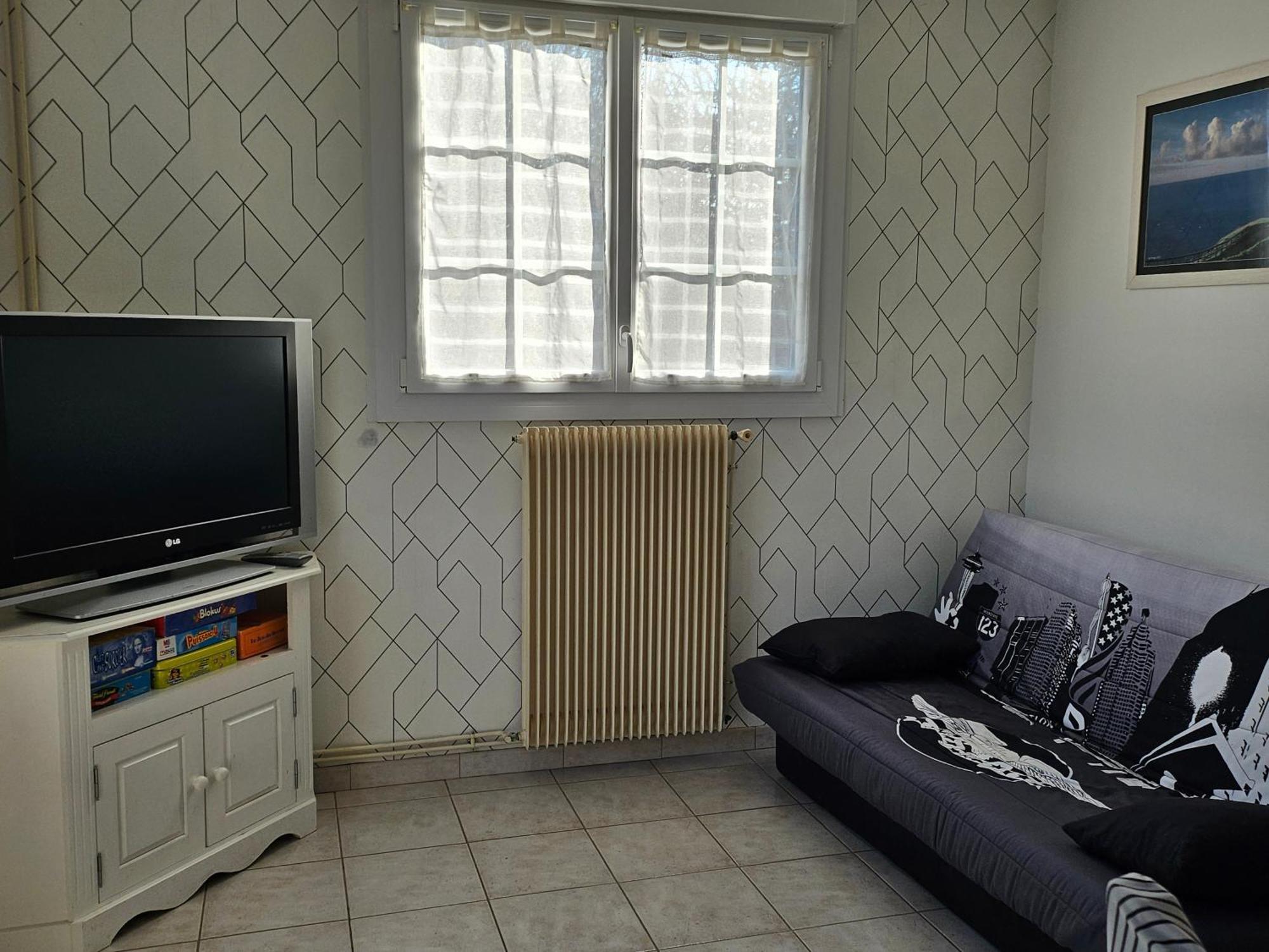 Logement Independant Chez L'Habitant Vouillé Esterno foto
